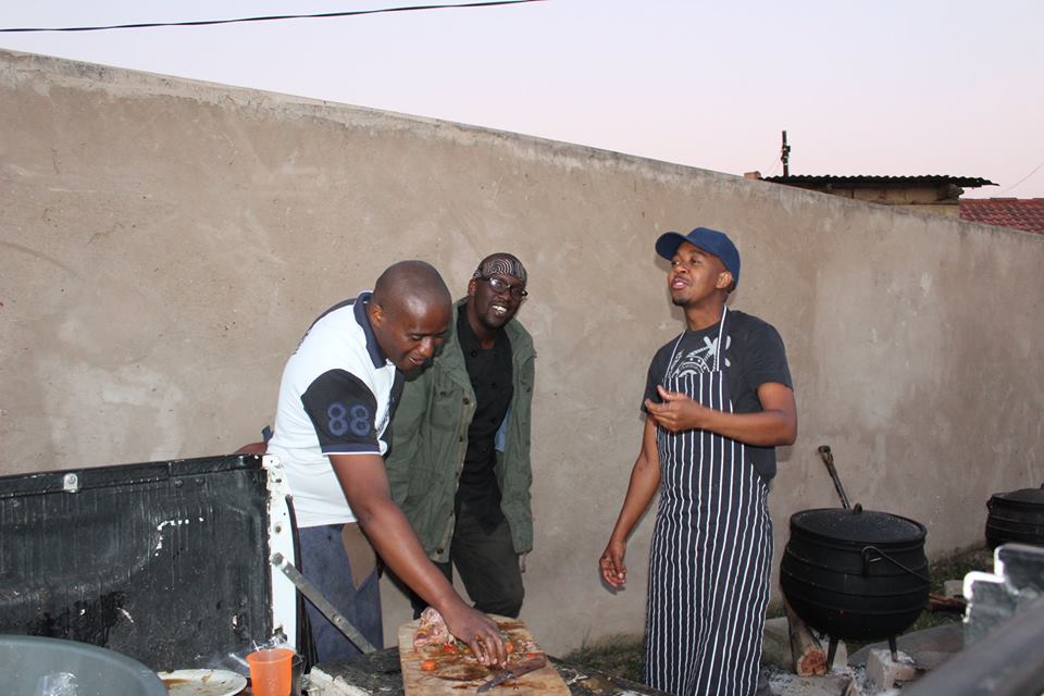 Chef Samkelo Mbatha Explains the Birth of Bonfire Cookout 1 Chef Samkelo Entertains Guests at The Cookout Chef Samkelo Mbatha Explains the Birth of Bonfire Cookout International Hotel School
