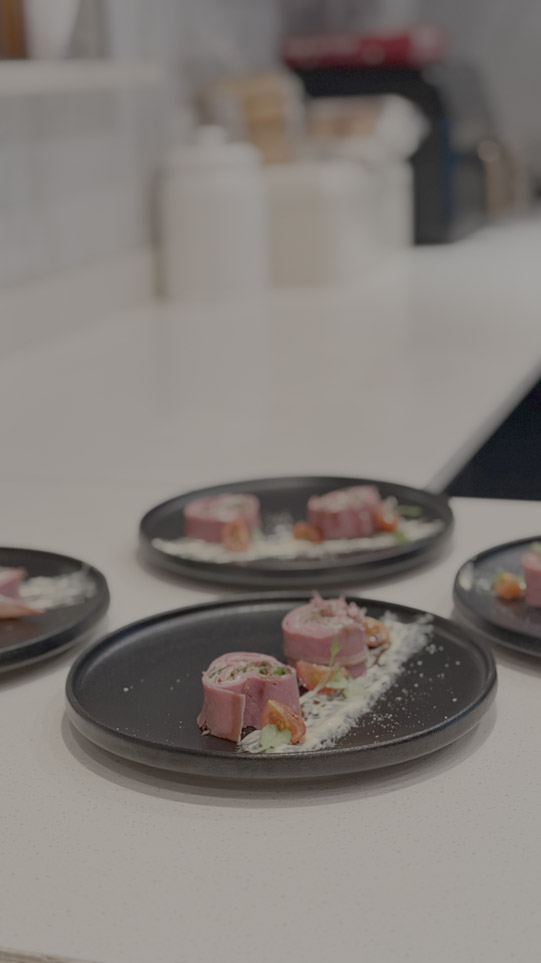 Kuhle 7 Chef Kuhle Ongezwa Cweti: A Fearless Rising Star in Private Dining International Hotel School